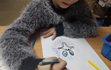 Kreatywny marzec w świetlicy w Pręgowie 6