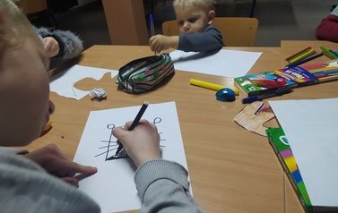 Kreatywny marzec w świetlicy w Pręgowie 7