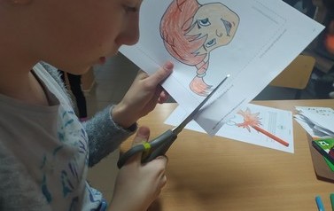 Kreatywny marzec w świetlicy w Pręgowie 11