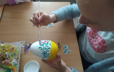 Artystyczny kwiecień w Pręgowie 7