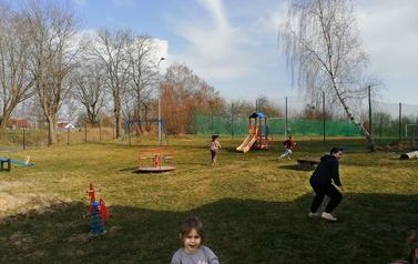 Kwiecień w Świetlicy Wiejskiej w Mażanach 9