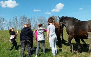 Kwiecień w Świetlicy Wiejskiej w Mażanach 46