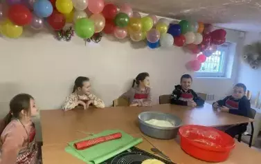received_1569205924038087