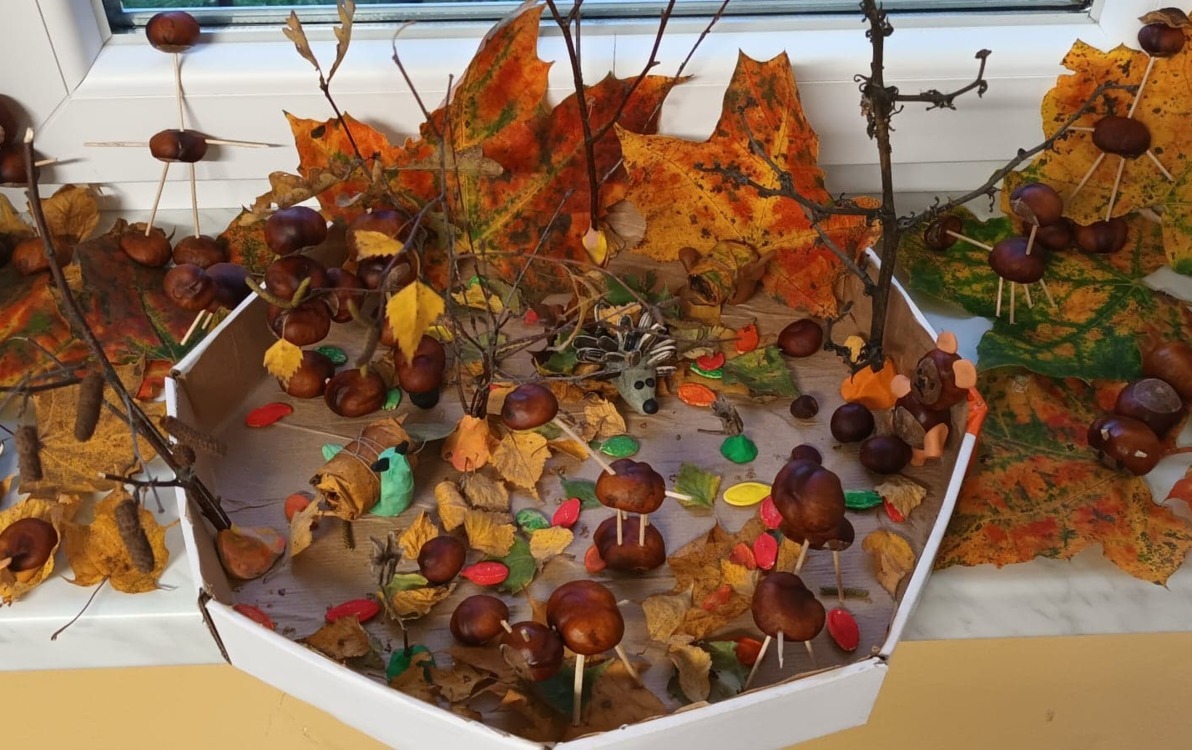 Zdjęcie do Jesienne dni w świetlicy w Mażanach 