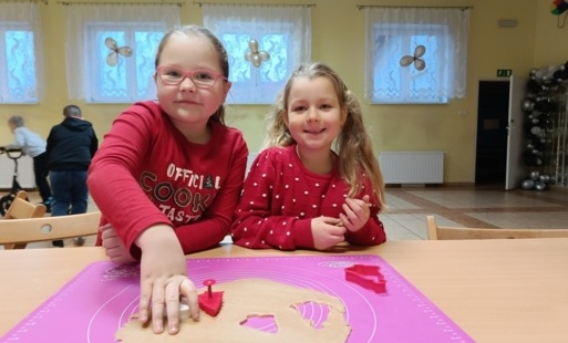 Zdjęcie do Grudzień w świetlicy - czas radości, ruchu i świątecznej magii